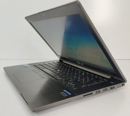 لپتاپ ایسوس زنبوک UX330UAK با پردازنده Core i5 نسل هشتم